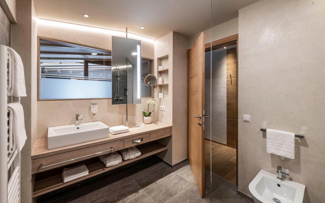 Falkensteiner Hotel & Spa Falkensteinerhof فاليس المظهر الخارجي الصورة