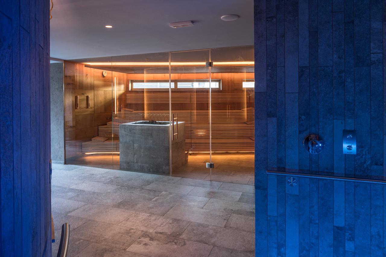 Falkensteiner Hotel & Spa Falkensteinerhof فاليس المظهر الخارجي الصورة